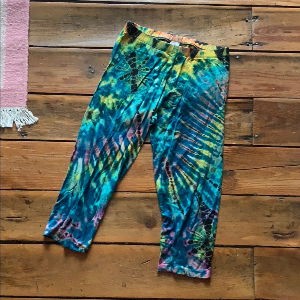 Jewel tone tie dye crop leggings